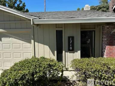 Main picture of 1710 Avondale Ave