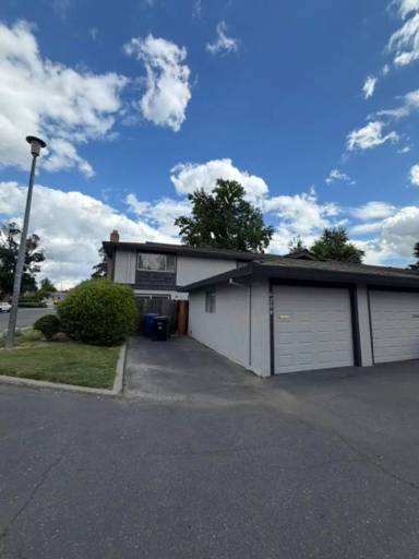 Main picture of 6200 Osullivan Ln
