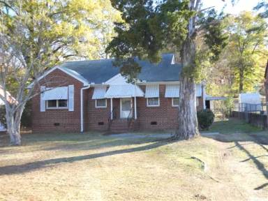 Main picture of 123 Ticknor Dr