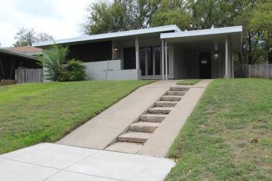 Main picture of 3404 Western Ave