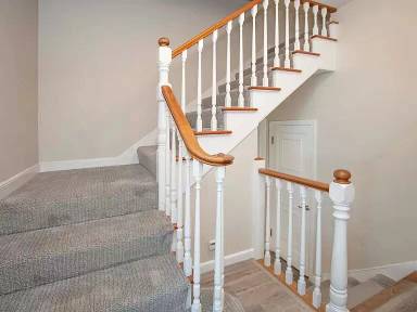 Main picture of 609 Kirkham St