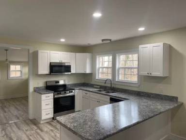 Main picture of 3 Holly Ave