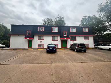 Main picture of 428 430 6 St