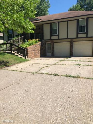 Main picture of 7511 NW 77th Ter