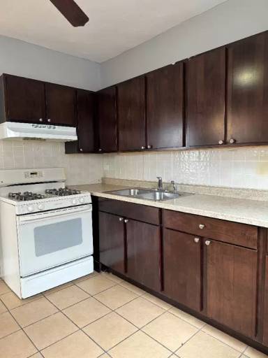 Main picture of 1911 S Cicero Ave