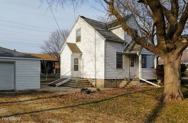 Main picture of 8900 W Plainfield Ave