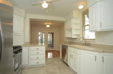 Main picture of 1208 Indiana Ave