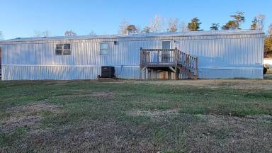 Main picture of 912 Legacy Ln