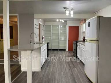 Main picture of 1228 Elmwood Ave