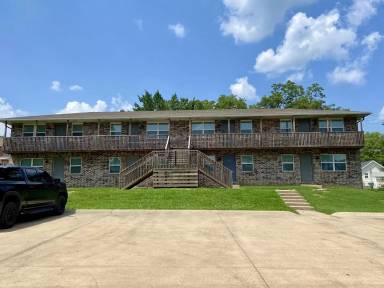 Main picture of 417 McGoodwin Ave