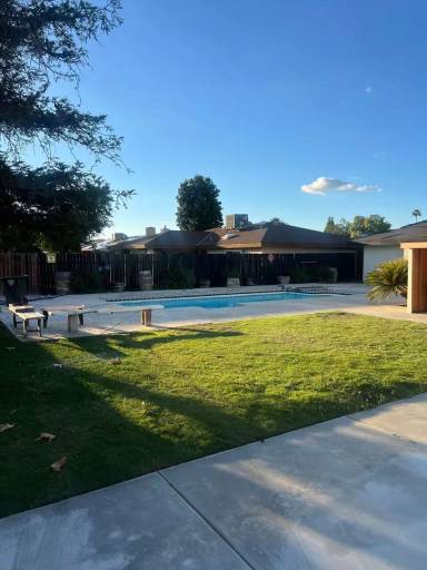Main picture of 4501 Glengary Pl