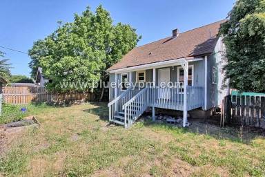 Main picture of 1804 E 32nd St