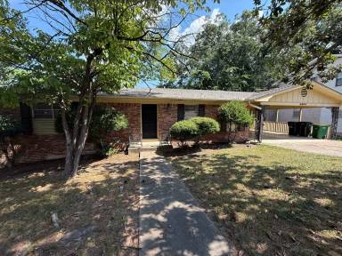 Main picture of 6604 Granada Dr