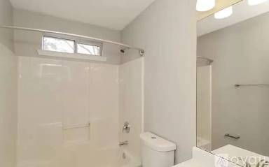 Main picture of 802 Sweetwater Way