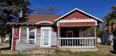 Main picture of 701 Park Dr