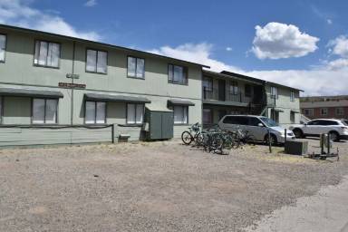 Main picture of 951 Iowa Ave