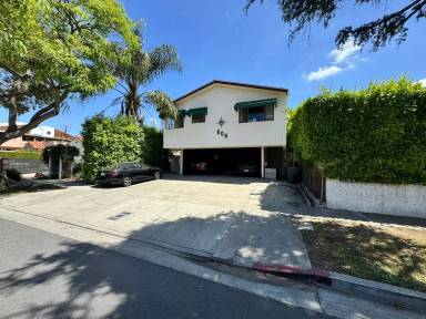 Main picture of 506 N Flores St