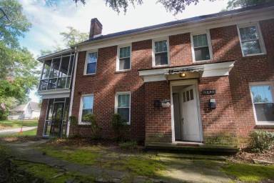 Main picture of 1601 Hollywood Dr