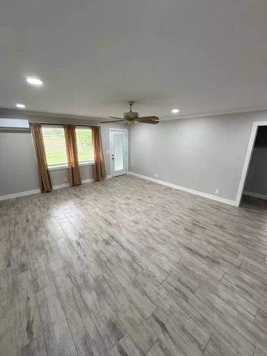 Main picture of 3824 Greenway Pl