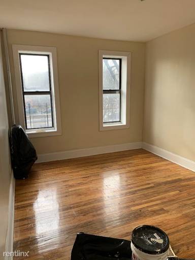 Main picture of 1315 Eastern Pkwy