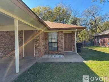 Main picture of 405 Rockcrest Dr