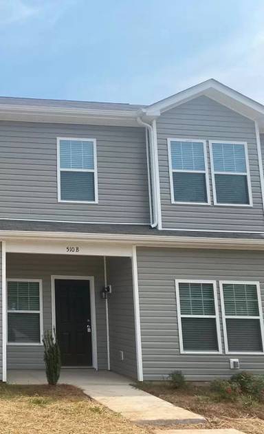 Main picture of 510 Winston Ave