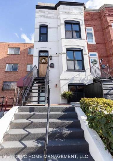Main picture of 1517 6th St NW