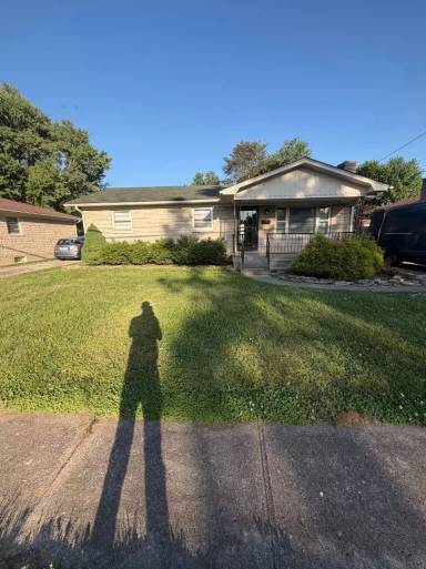 Main picture of 11813 Pierce Way