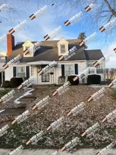 Main picture of 700 W South St