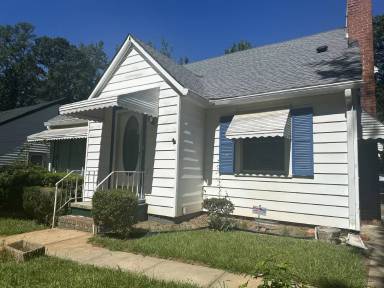 Main picture of 148 Princeton St