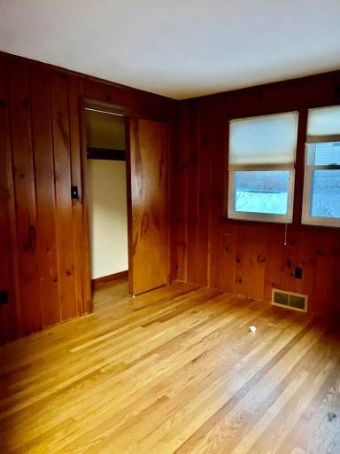 Main picture of 102 Elmsford Rd