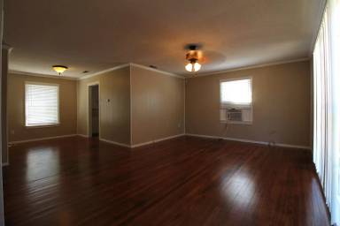 Main picture of 2317 32nd St