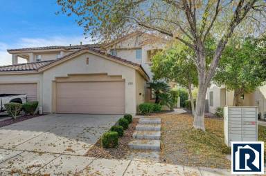 Main picture of 1135 Scenic Crest Dr