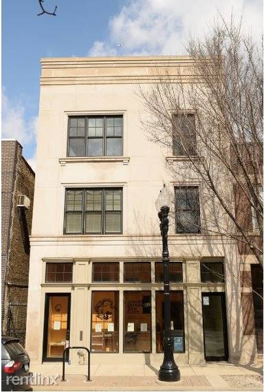 Main picture of 1922 W Irving Park Rd