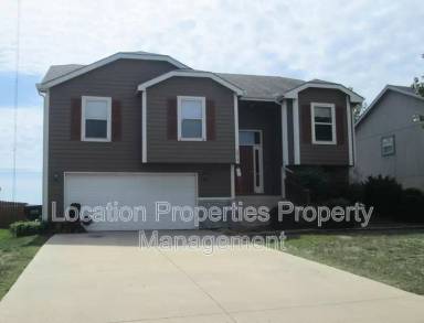 Main picture of 3815 Crossgate Ter