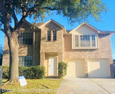 Main picture of 6810 Eagle Ridge Dr