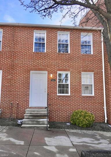 Main picture of 1015 N Central Ave