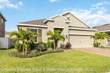 Main picture of 1544 Caterpillar St