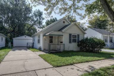 Main picture of 20340 E 8 Mile Rd