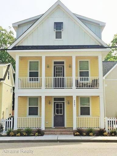 Main picture of 2003 Baltic Ave