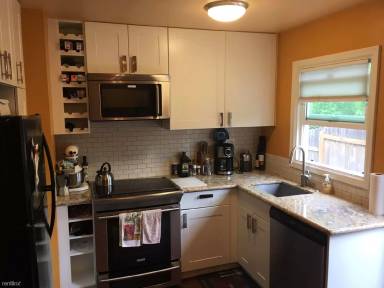 Main picture of 2339 SE 72nd Ave