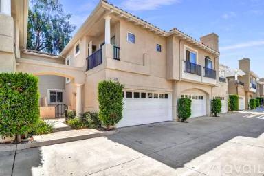 Main picture of 11757 Villageview Ct