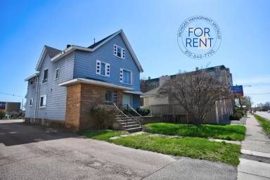 Main picture of 310 E Court St