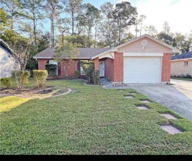 Main picture of 304 Almond Creek Rd