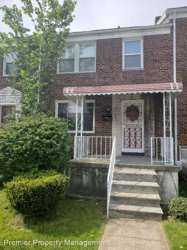 Main picture of 2751 Pelham Ave