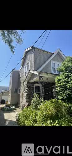 Main picture of 6 Oakley Rd
