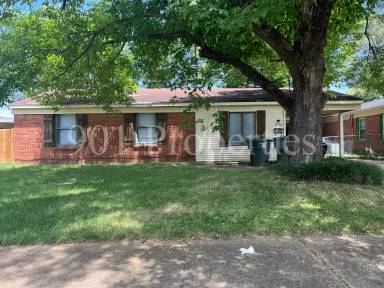 Main picture of 4858 Given Ave