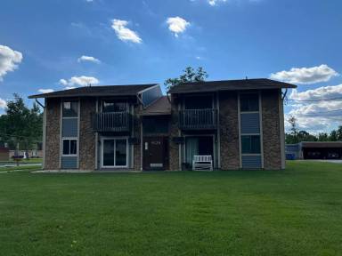 Main picture of 8126 Stadler Ave