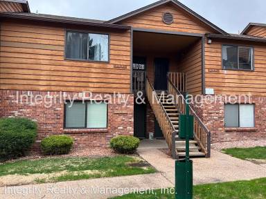 Main picture of 2265 S Buckley Rd