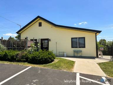 Main picture of 3877 Kraus Ln